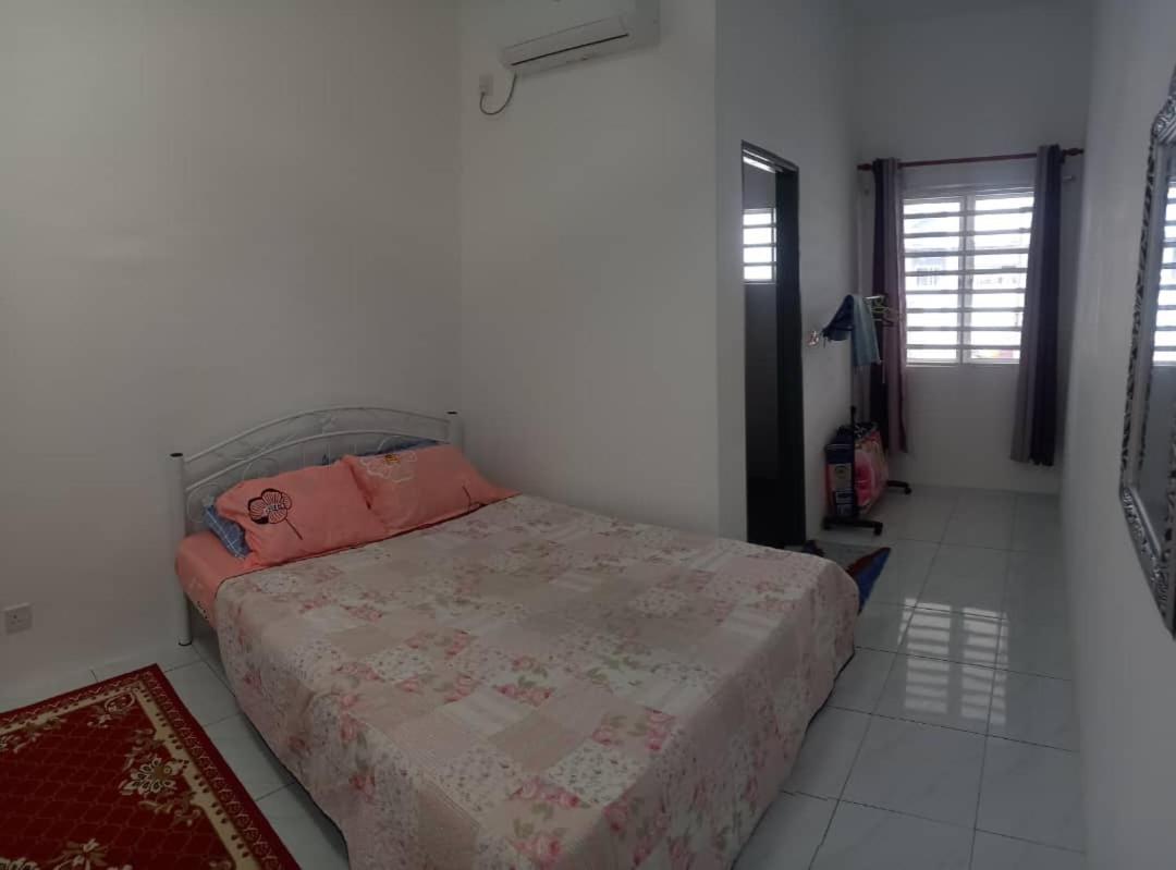 Homestay D'Mama Ifor Muslimi Tanjong Malim Ngoại thất bức ảnh